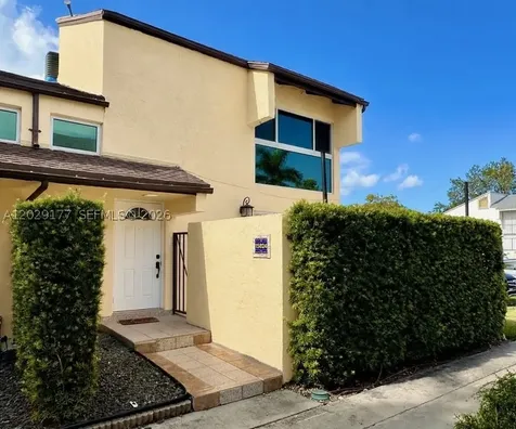 15824 SW 90th Court Palmetto Bay FL 33157