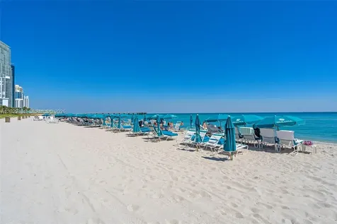 16485 Collins Avenue Sunny Isles Beach FL 33160