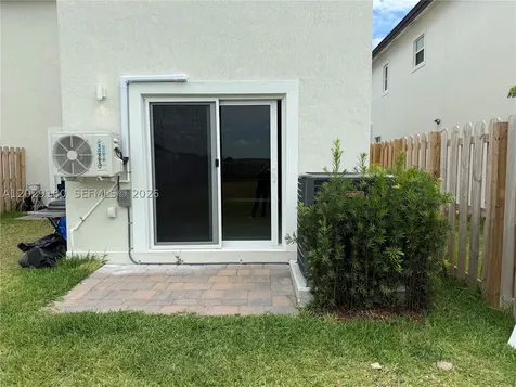 13347 SW 274th St Studio Homestead FL 33032