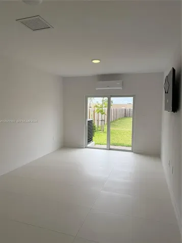 13347 SW 274th St Studio Homestead FL 33032