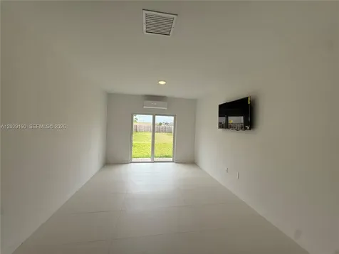 13347 SW 274th St Studio Homestead FL 33032