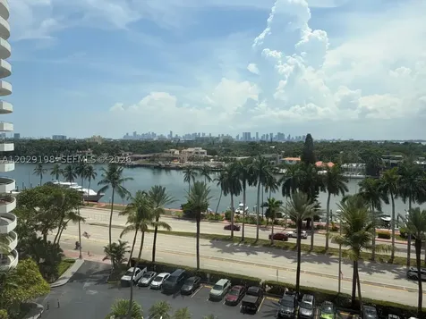 5161 Collins Avenue Miami Beach FL 33140