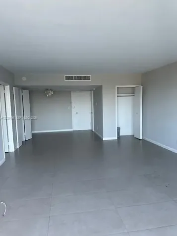 5161 Collins Avenue Miami Beach FL 33140