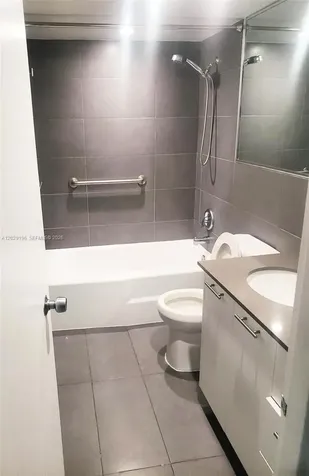 5161 Collins Avenue Miami Beach FL 33140