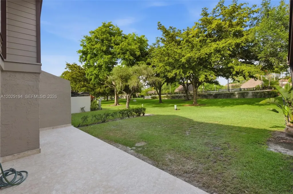 22384 Thousand Pines Lane Boca Raton FL 33428