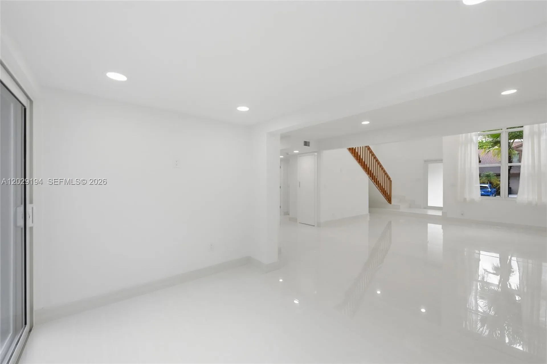 22384 Thousand Pines Lane Boca Raton FL 33428