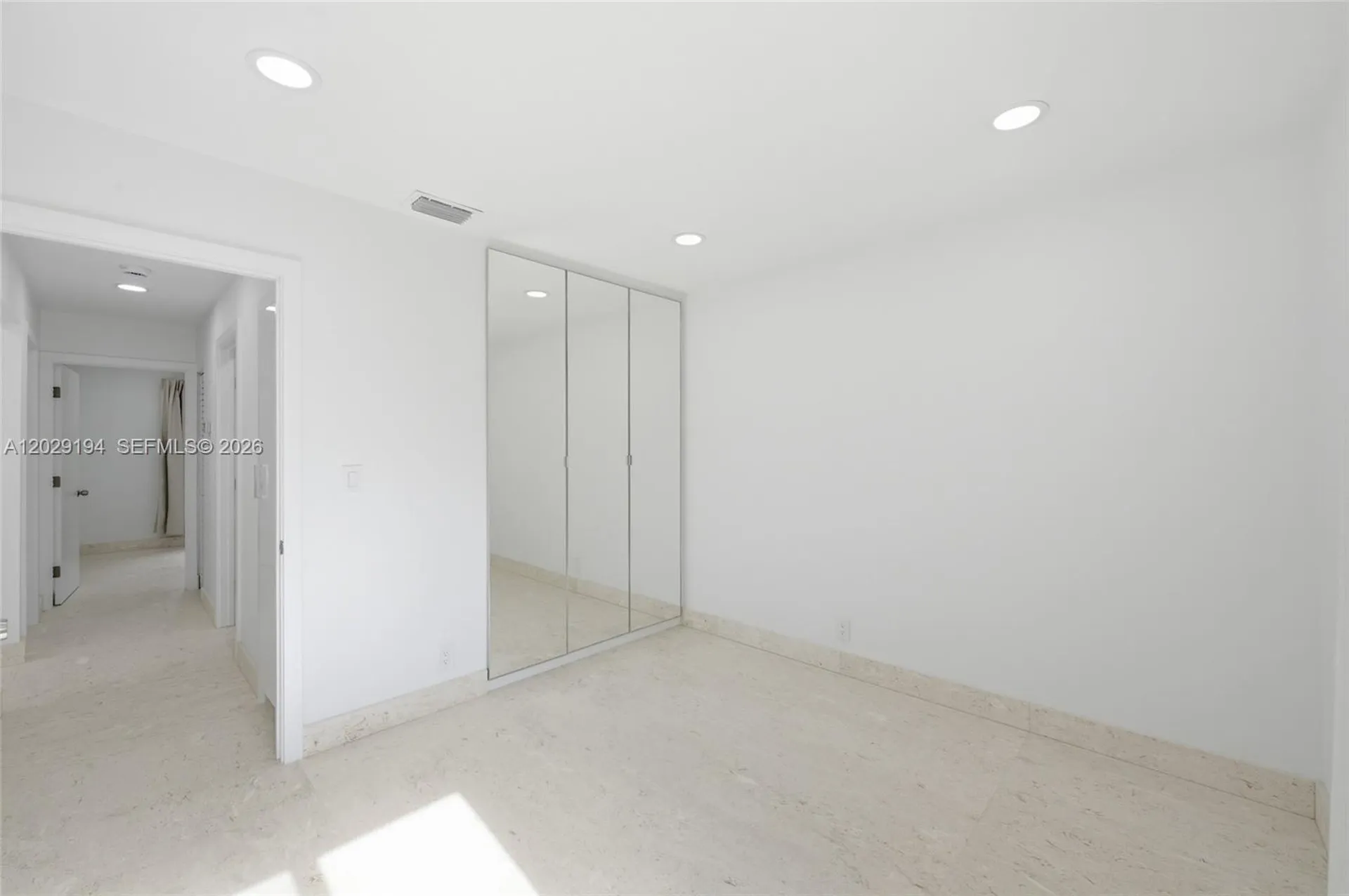 22384 Thousand Pines Lane Boca Raton FL 33428