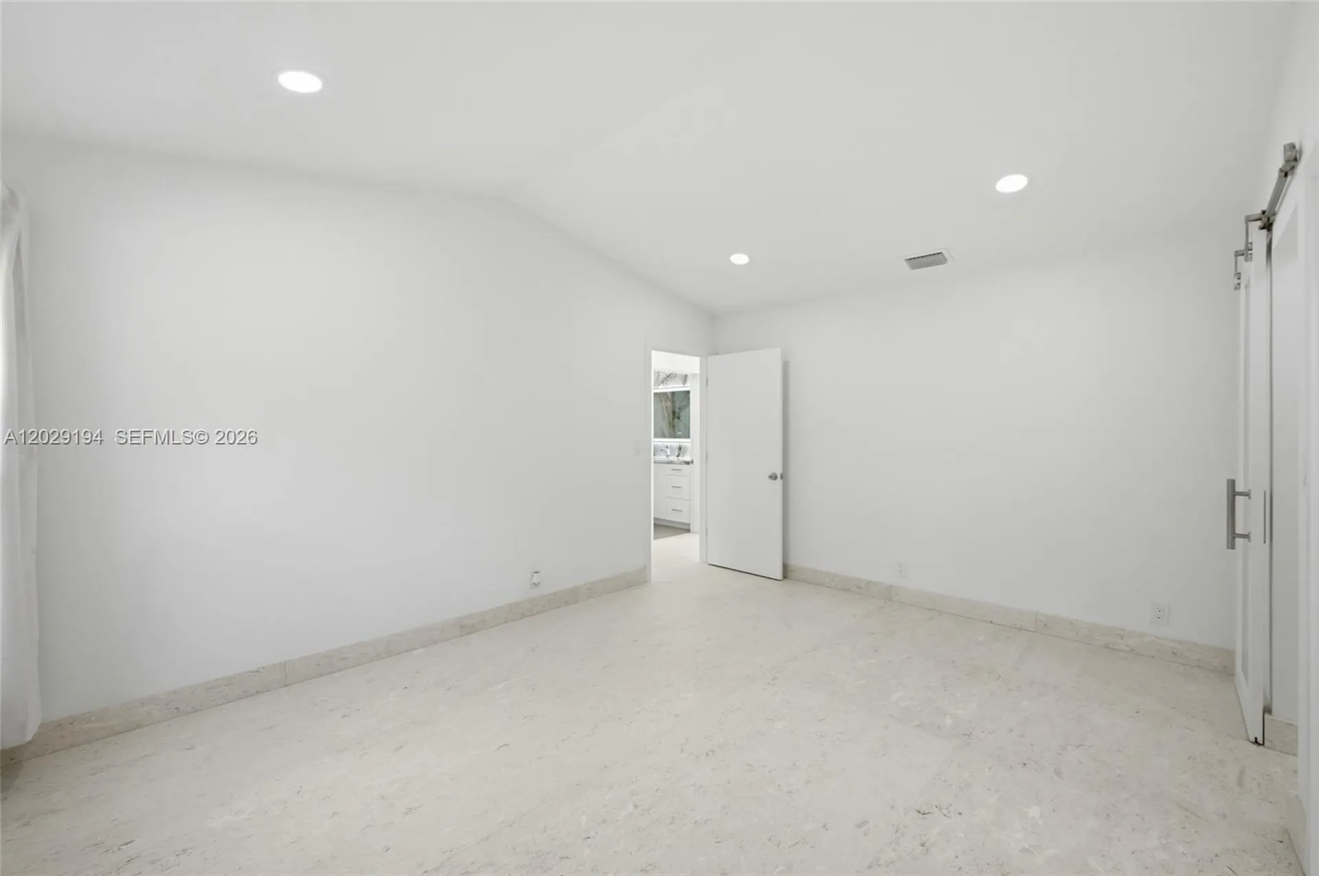 22384 Thousand Pines Lane Boca Raton FL 33428