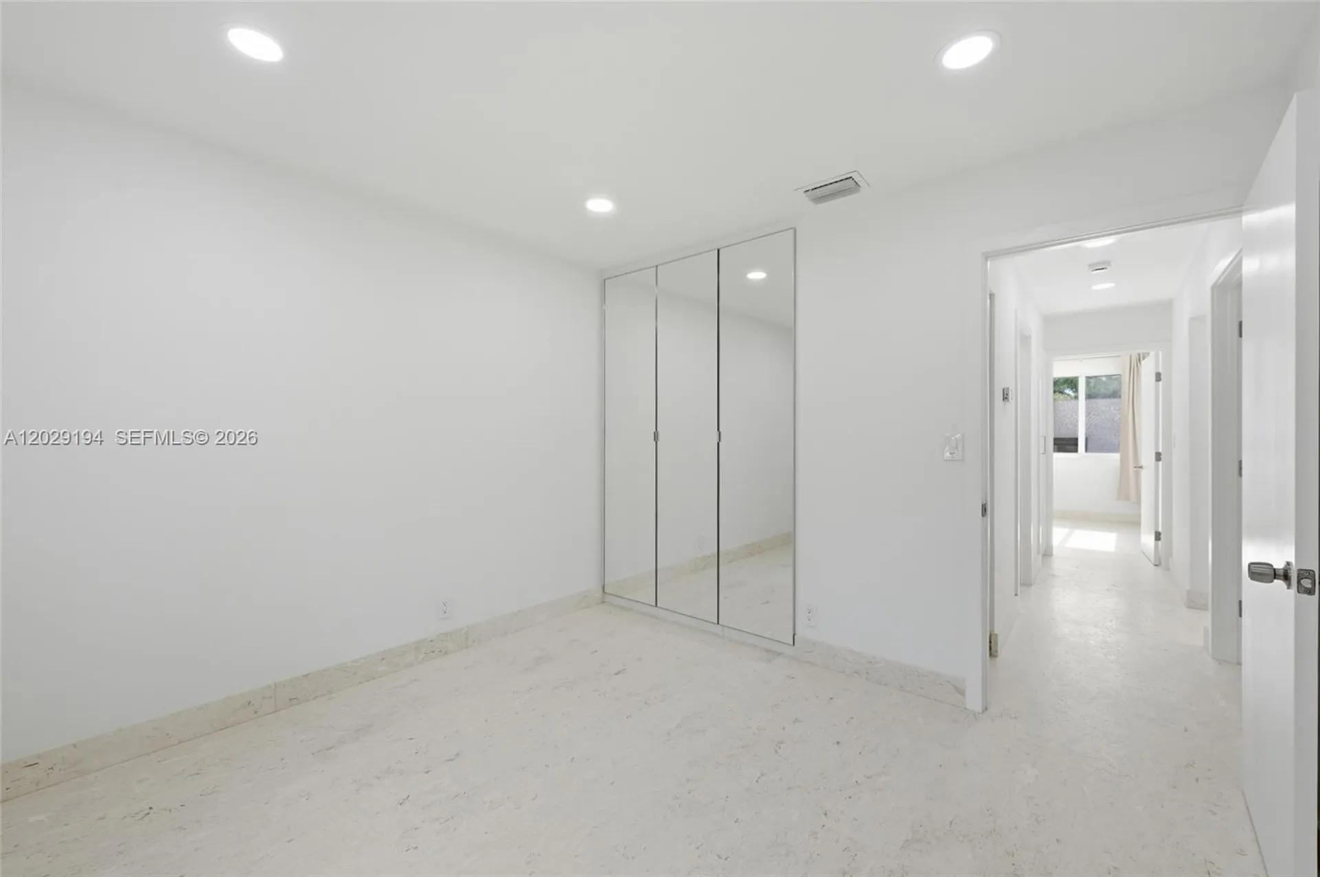 22384 Thousand Pines Lane Boca Raton FL 33428