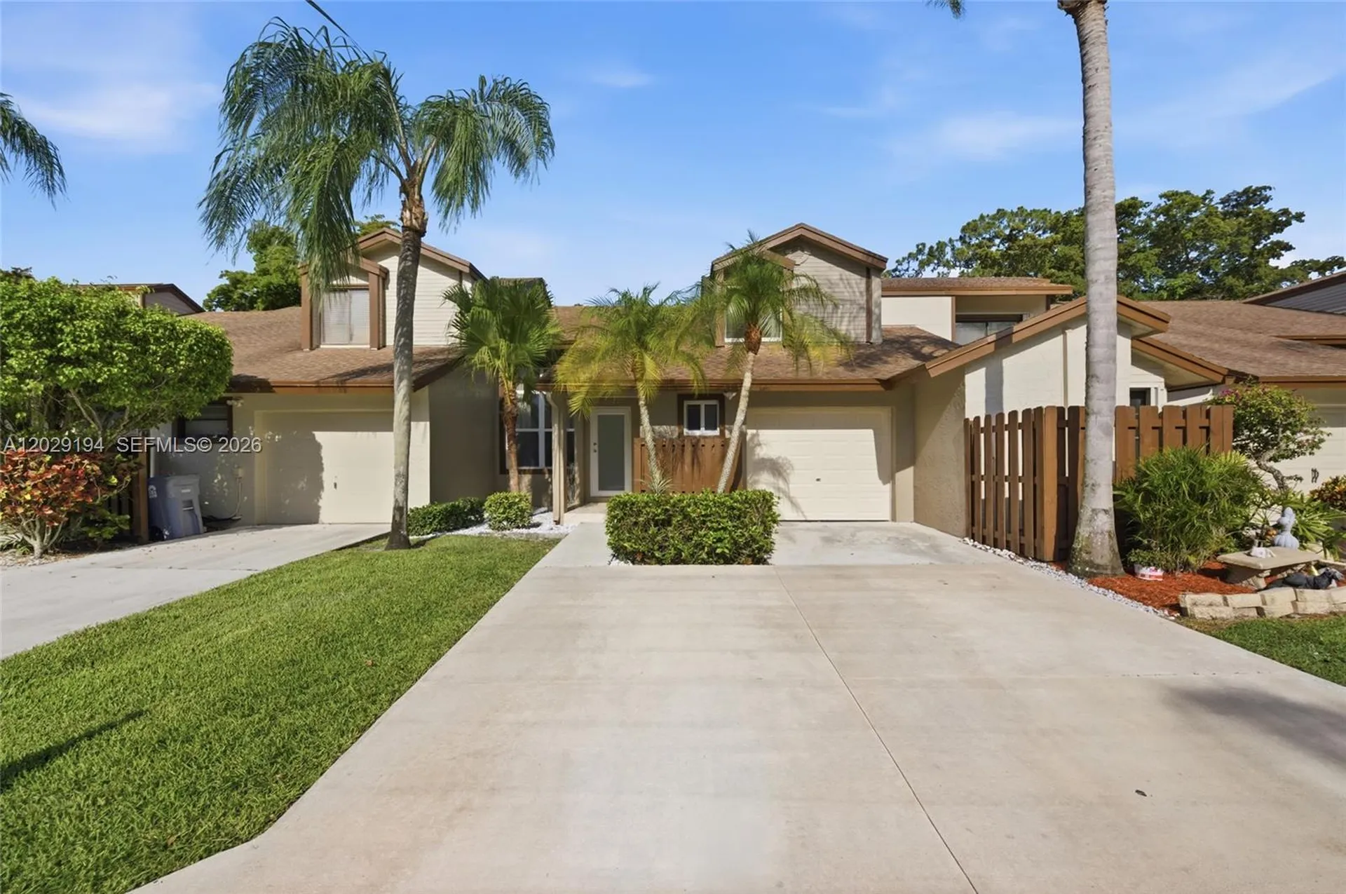 22384 Thousand Pines Lane Boca Raton FL 33428