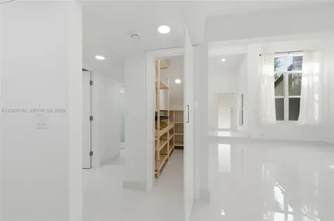 22384 Thousand Pines Lane Boca Raton FL 33428