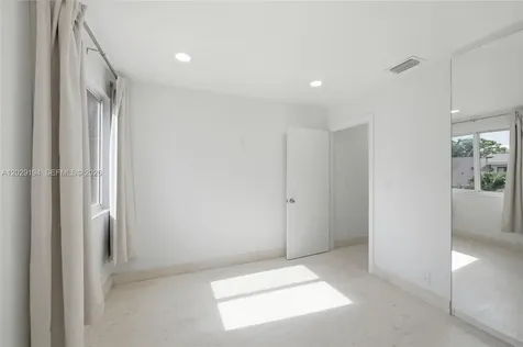 22384 Thousand Pines Lane Boca Raton FL 33428