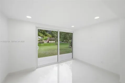 22384 Thousand Pines Lane Boca Raton FL 33428
