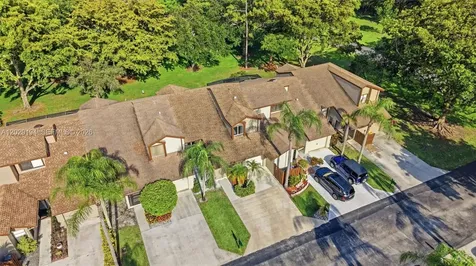 22384 Thousand Pines Lane Boca Raton FL 33428