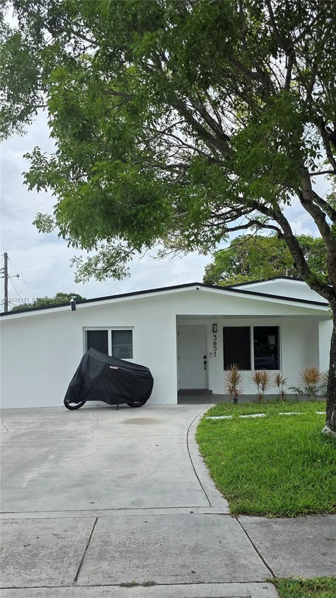 3651 NW 8th Court Fort Lauderdale FL 33311
