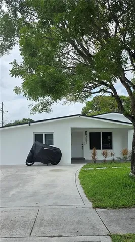 3651 NW 8th Court Fort Lauderdale FL 33311