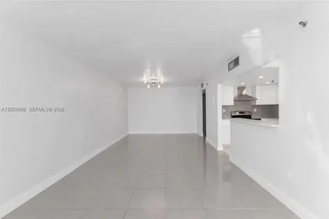 17890 W Dixie Hwy 501 Highway North Miami Beach FL 33160