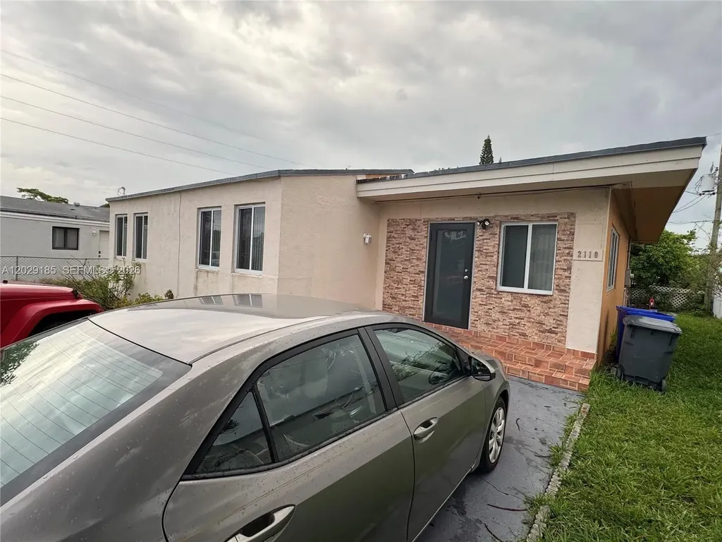 2110 Funston Street Hollywood FL 33020