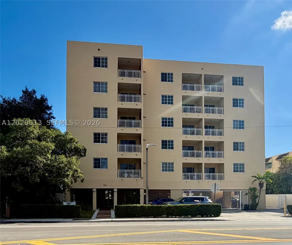 601 SW 37th Avenue Miami FL 33135
