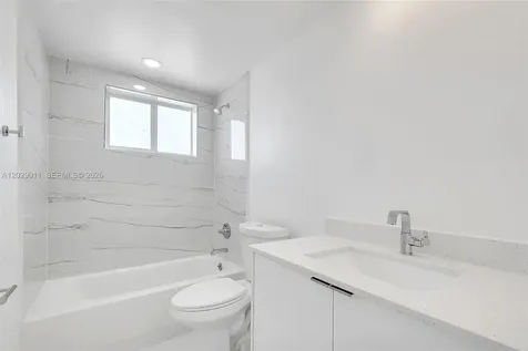 1632 NW 16th Terrace Miami FL 33125