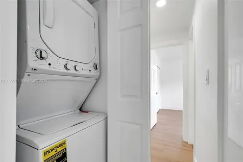 1632 NW 16th Terrace Miami FL 33125