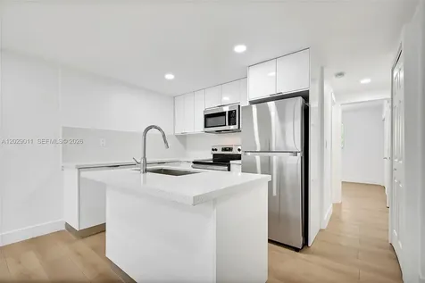 1632 NW 16th Terrace Miami FL 33125