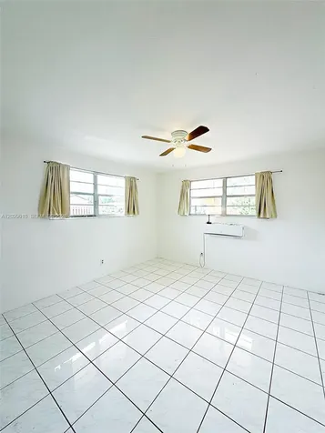 1401 Grant Street Hollywood FL 33020