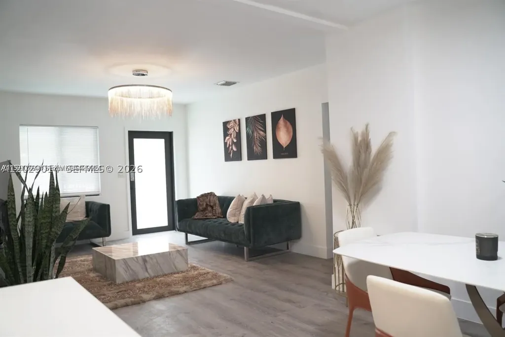 520 NW 45th Street Miami FL 33127
