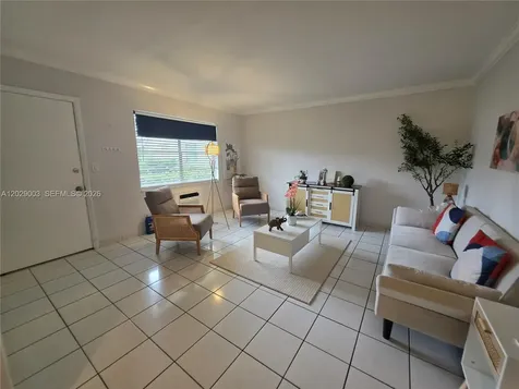 17000 NE 14th Avenue Miami FL 33162