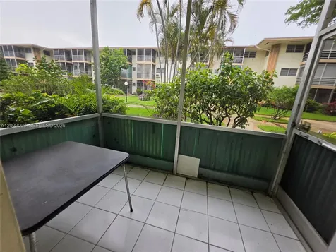 17000 NE 14th Avenue Miami FL 33162