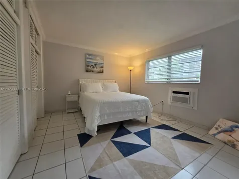 17000 NE 14th Avenue Miami FL 33162