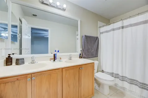 5955 London Lane Tamarac FL 33321