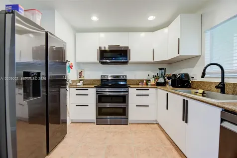 5955 London Lane Tamarac FL 33321