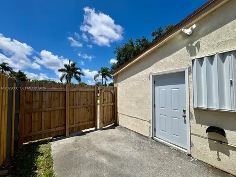 8671 NW 3rd Street Pembroke Pines FL 33024