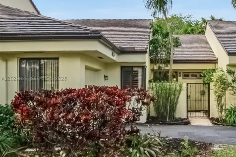 349 NW 94th Terrace Plantation FL 33324