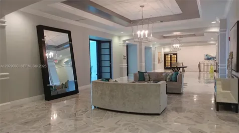 2501 S Ocean Drive Hollywood FL 33019