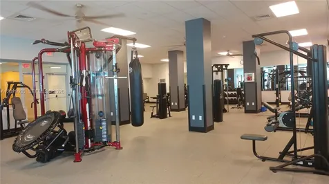 2501 S Ocean Drive Hollywood FL 33019