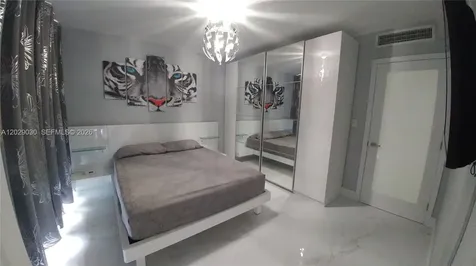 2501 S Ocean Drive Hollywood FL 33019