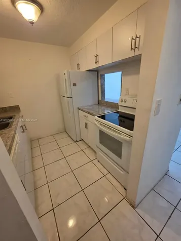 14201 N Kendall Drive Miami FL 33186
