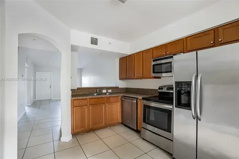 22551 SW 88th Place Cutler Bay FL 33190