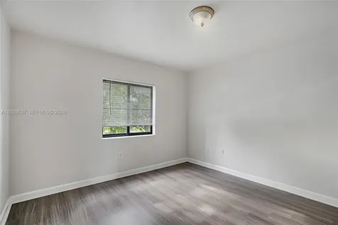 22551 SW 88th Place Cutler Bay FL 33190