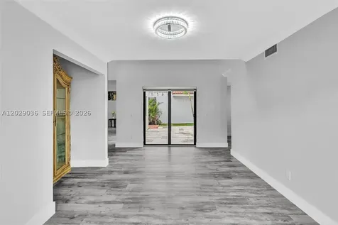 17532 NW 61st Court N Hialeah FL 33015