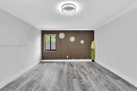 17532 NW 61st Court N Hialeah FL 33015