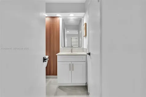 17532 NW 61st Court N Hialeah FL 33015