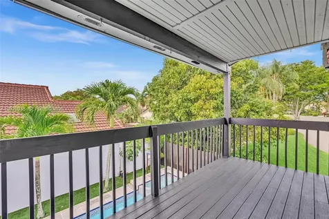 17532 NW 61st Court N Hialeah FL 33015