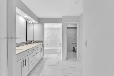 17532 NW 61st Court N Hialeah FL 33015