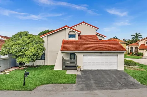 17532 NW 61st Court N Hialeah FL 33015
