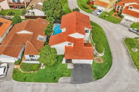 17532 NW 61st Court N Hialeah FL 33015