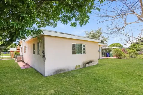 731 NW 175th Drive Miami Gardens FL 33169