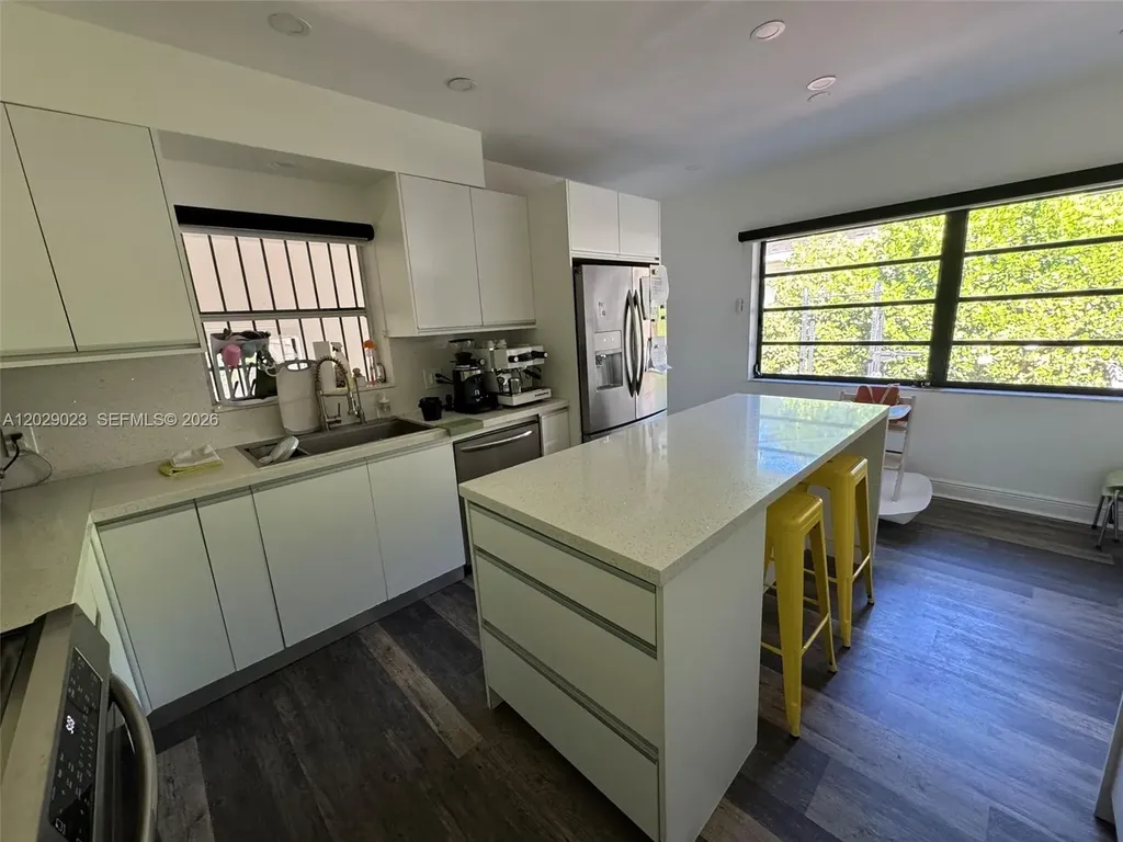 1645 SW 40th Avenue Miami FL 33134